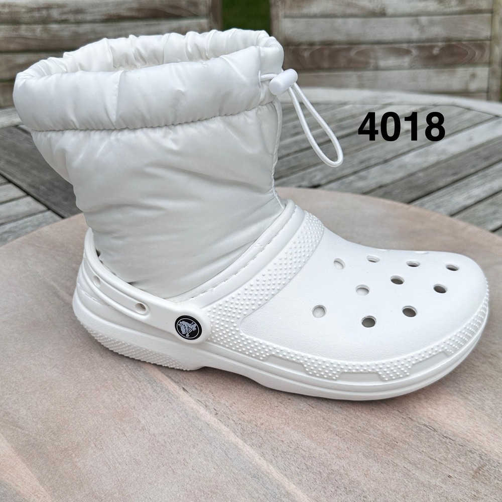 Crocs Classic Lined Neo Puff Boot White Faux Fur Winter Snow 206630-143 M5 W7